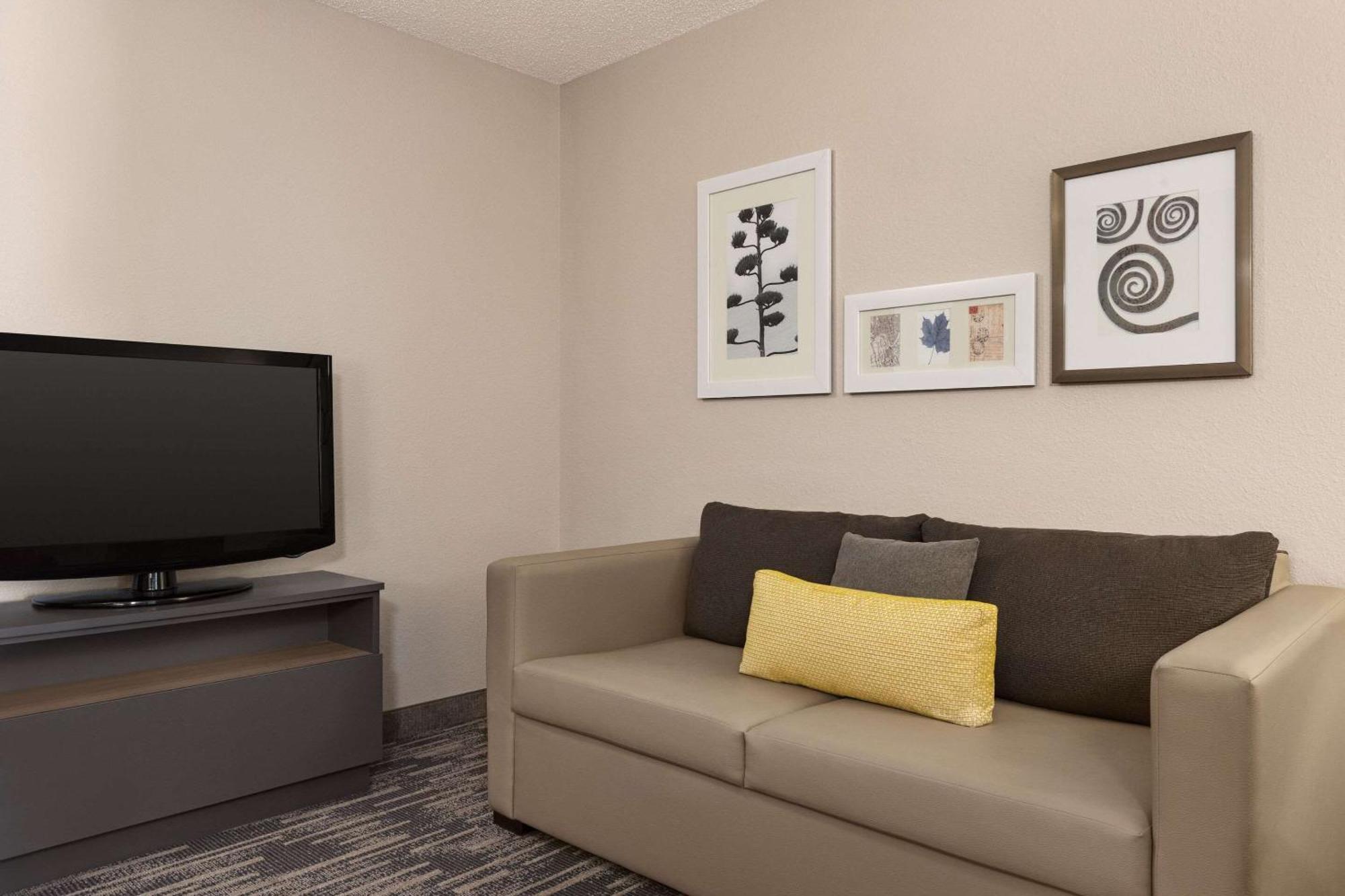 Country Inn & Suites By Radisson, St Cloud East, Mn Сейнт Клауд Екстериор снимка