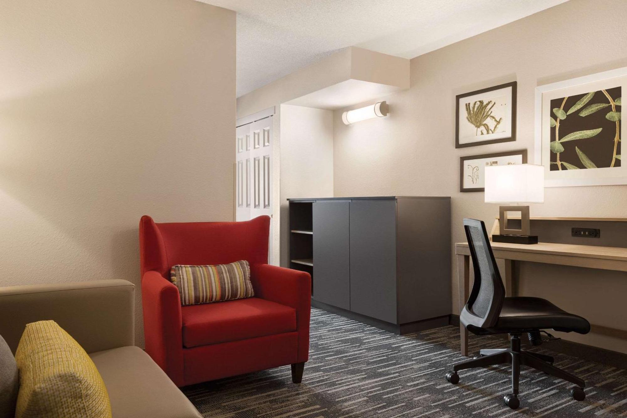 Country Inn & Suites By Radisson, St Cloud East, Mn Сейнт Клауд Екстериор снимка
