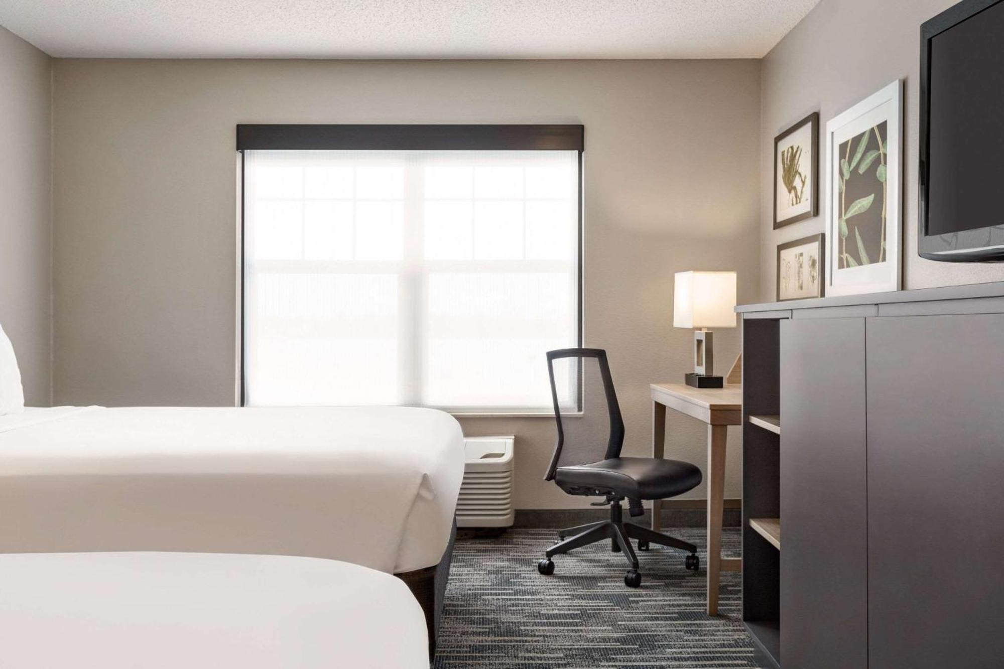 Country Inn & Suites By Radisson, St Cloud East, Mn Сейнт Клауд Екстериор снимка
