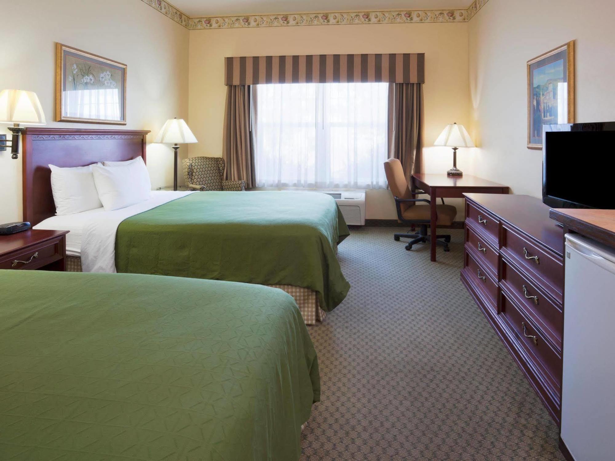 Country Inn & Suites By Radisson, St Cloud East, Mn Сейнт Клауд Екстериор снимка